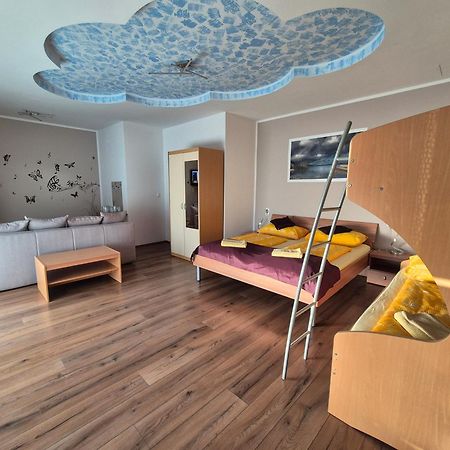 Apartments Furman - Self Check-In Rakek Exterior foto